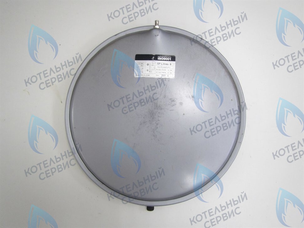 Расширительный бак 6л (круглый) 3/8" GazEco 18-24