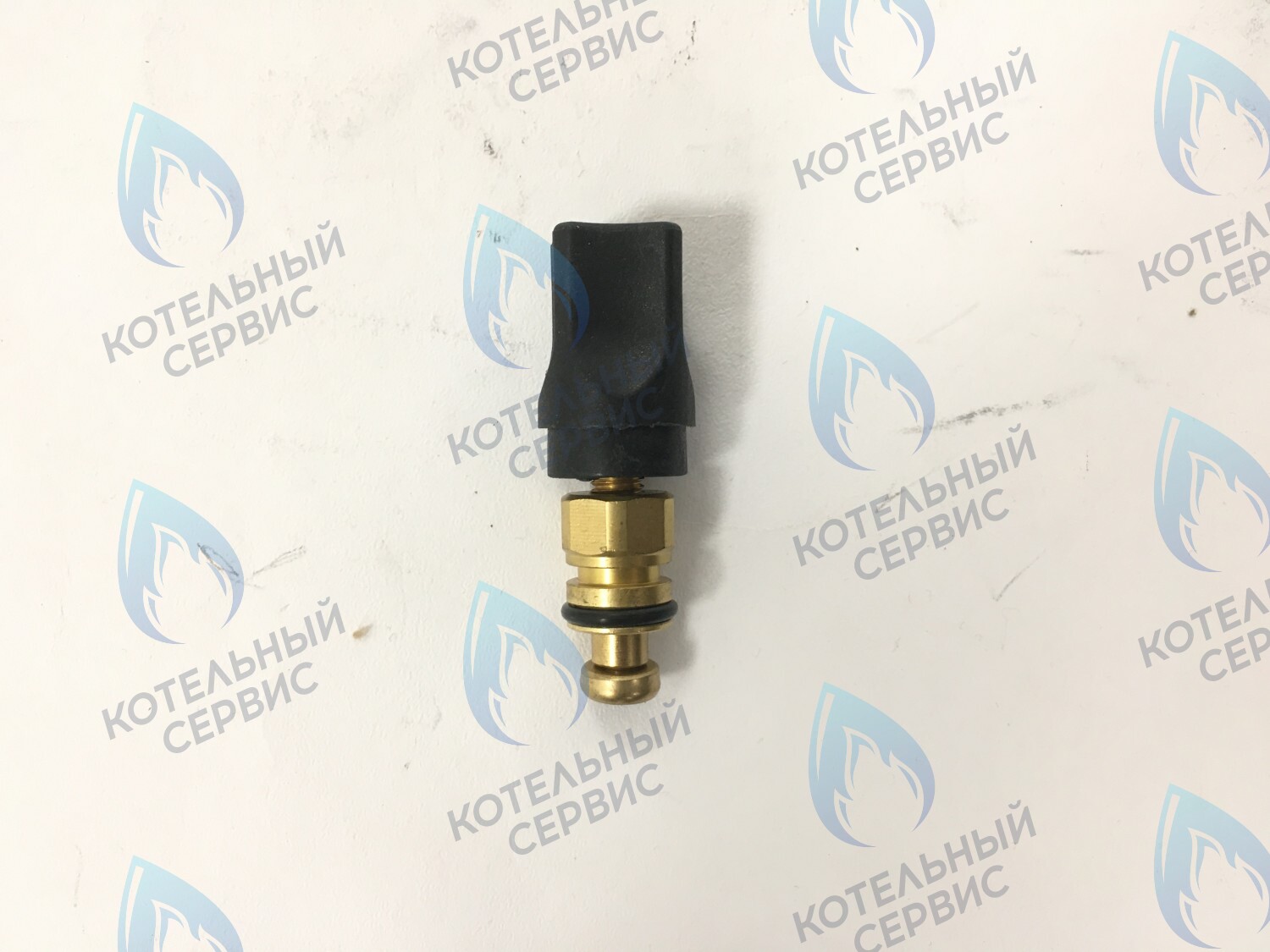 Кран подпитки 8924-06.220