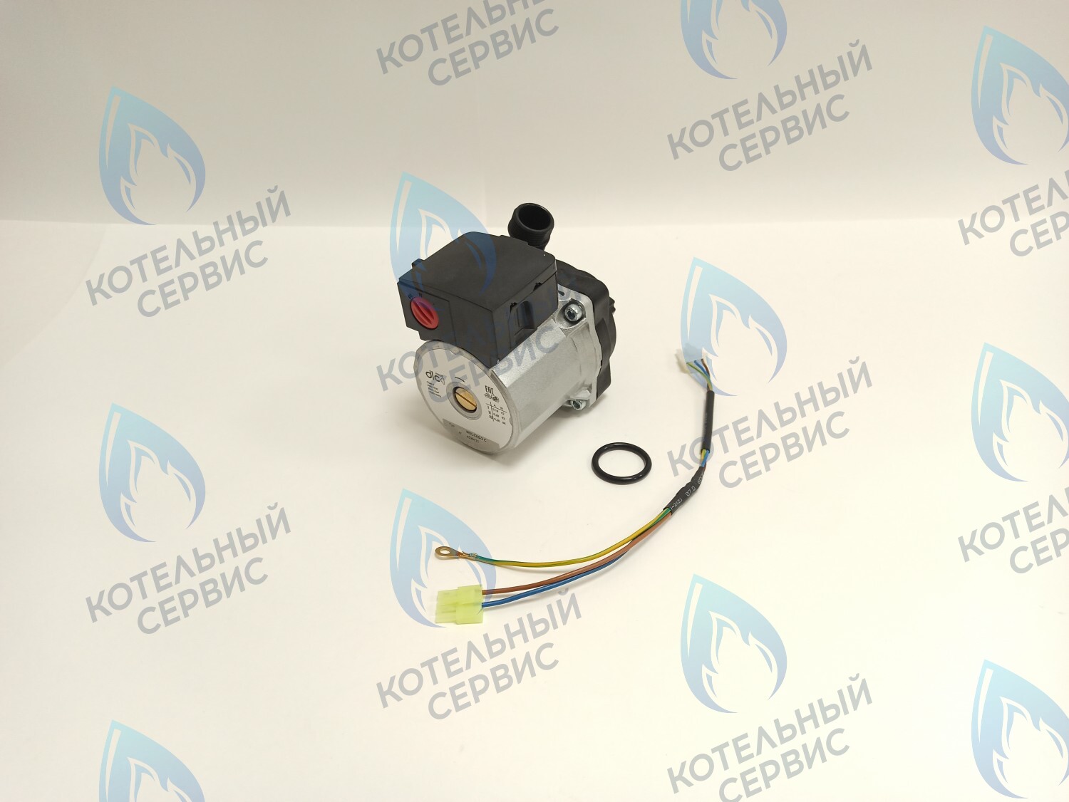 Насос циркуляционный 6м для DAESUNG A16-24 MAX (52050118, 52050130), ARDERIA 2.13-20, CELTIC-DS 3.13-3.20 (2050118, 2050130) (не подходит для MASTER GAS SEOUL и DAESUNG A 2019, где насос посередине)