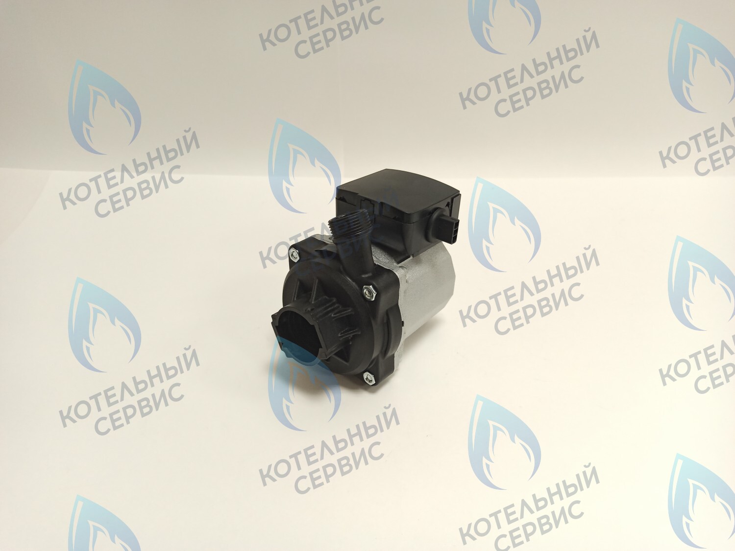 Насос циркуляционный 6м для DAESUNG A16-24 MAX (52050118, 52050130), ARDERIA 2.13-20, CELTIC-DS 3.13-3.20 (2050118, 2050130) (не подходит для MASTER GAS SEOUL и DAESUNG A 2019, где насос посередине)