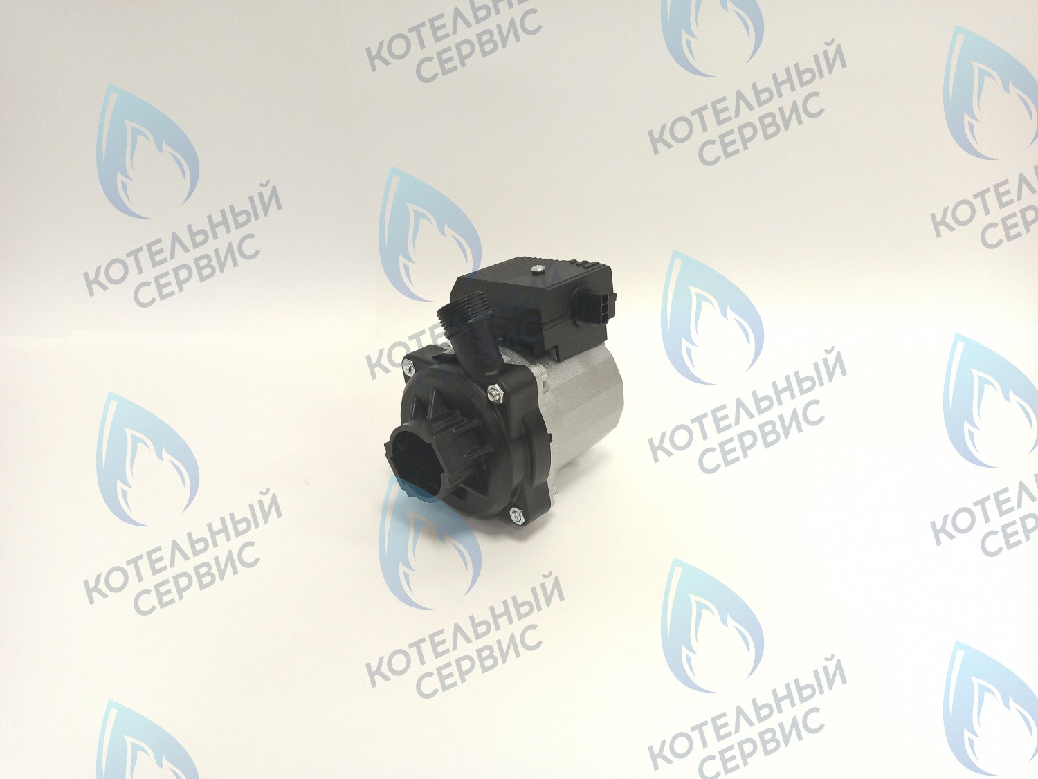 Насос циркуляционный 5м для DAESUNG A16-24 MAX (52050118, 52050130), ARDERIA 2.13-20, CELTIC-DS 3.13-3.20 (2050118, 2050130) (не подходит для MASTER GAS SEOUL и DAESUNG A 2019, где насос посередине)