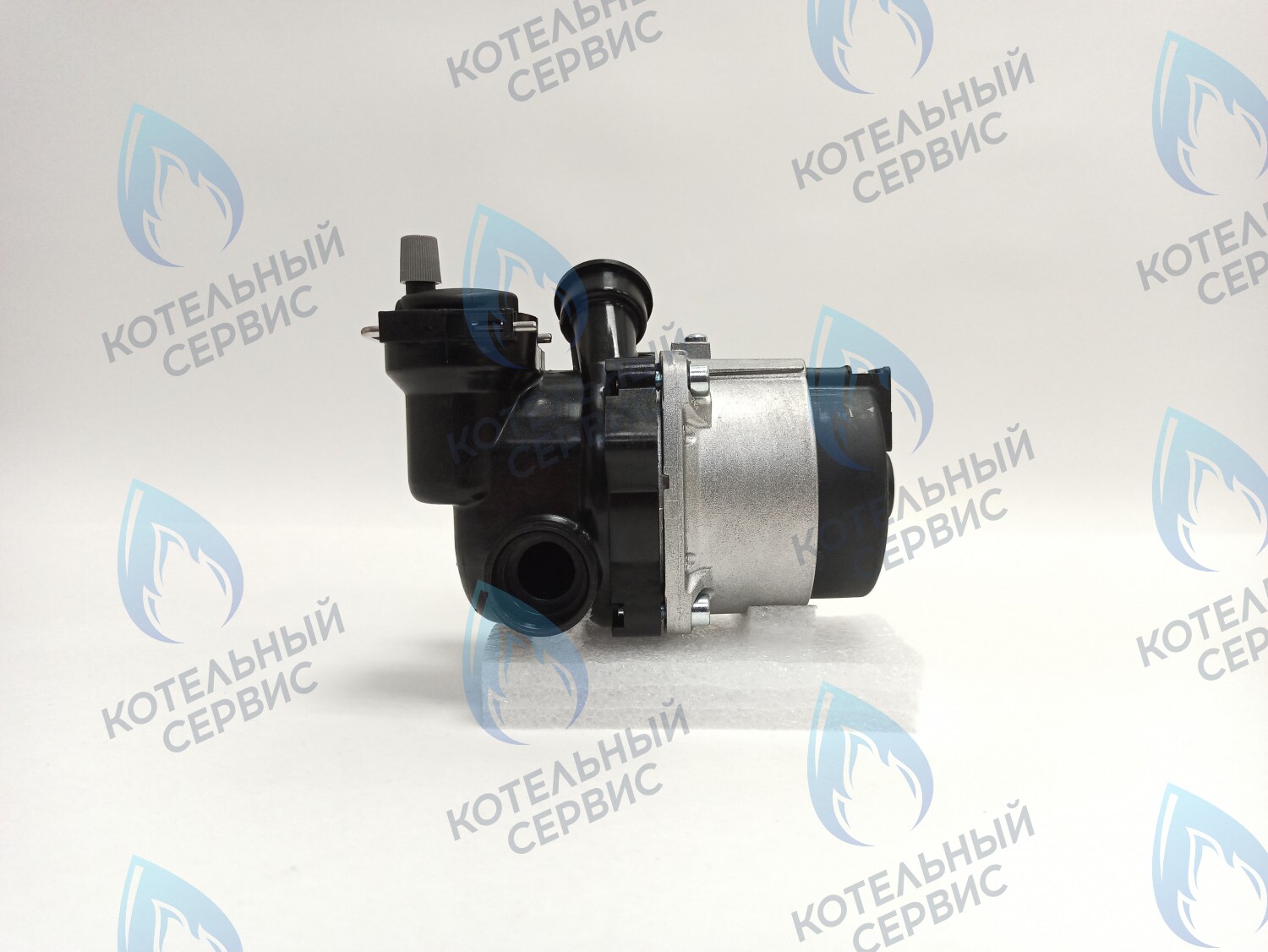 Насос циркуляционный (без терминала, 2 скорости) Ariston (60000591, 60000591-01)