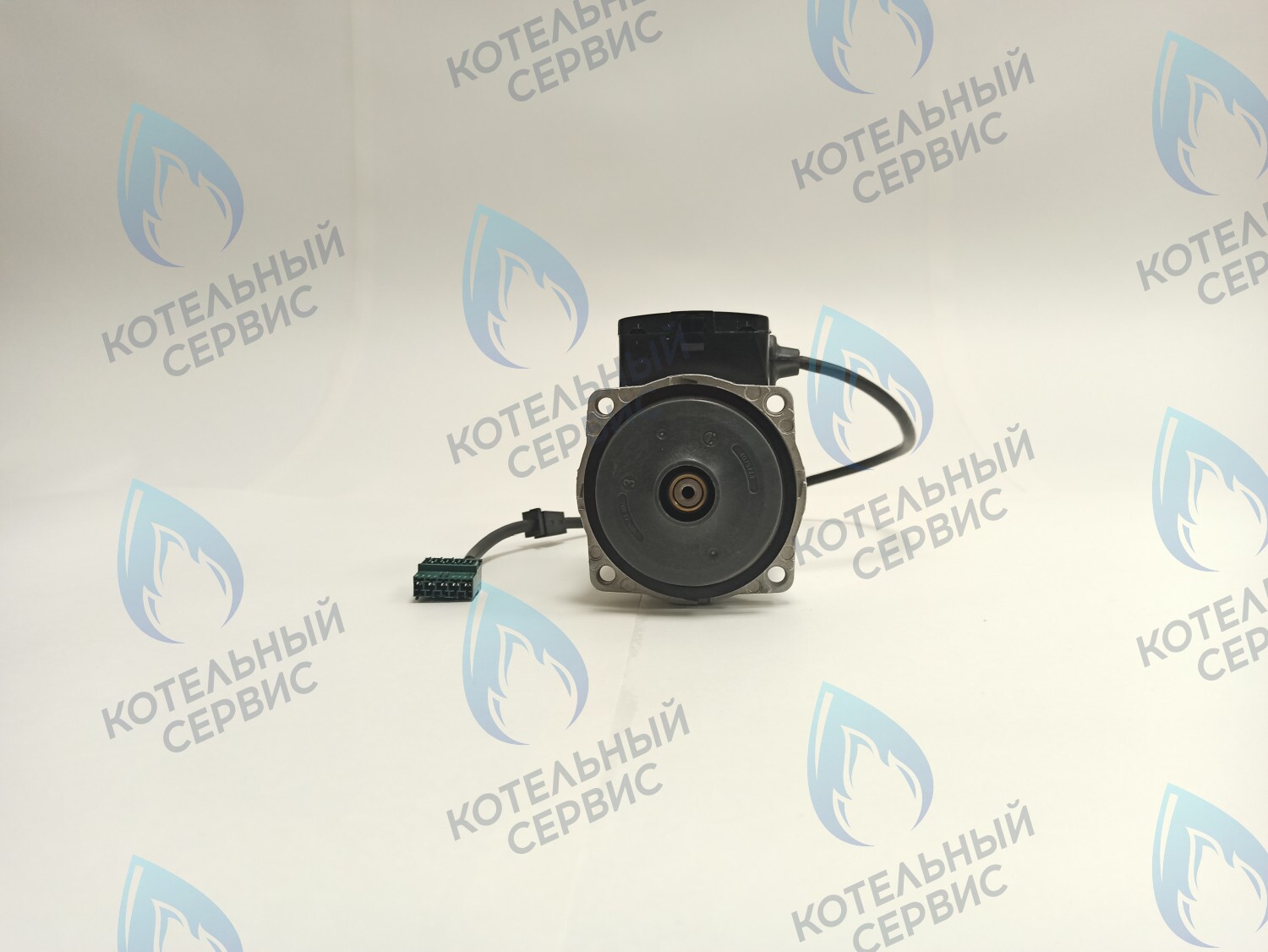 Двигатель насоса аналог WILO (по часовой стрелке) VAILLANT turboTEC plus 32-36 КВТ (0020016540) (замена для WILO VPAR SL 15/7 HE-2)