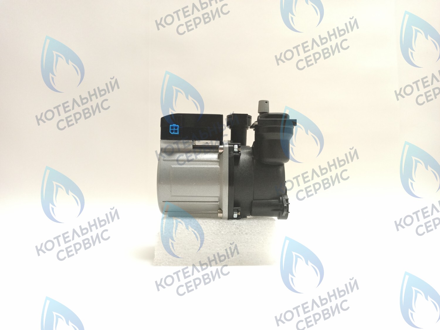 Насос циркуляционный Navien Deluxe E/C ALL, KDP-CT6H0530 (30022723A, 30022722B)
