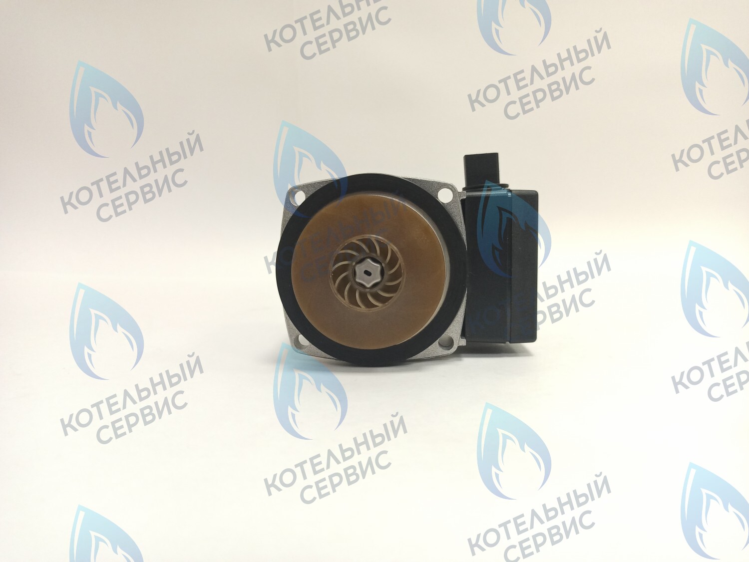 Двигатель насоса GRUNDFOS 15-50 для котла BOSCH 6000/2000 & BUDERUS U072