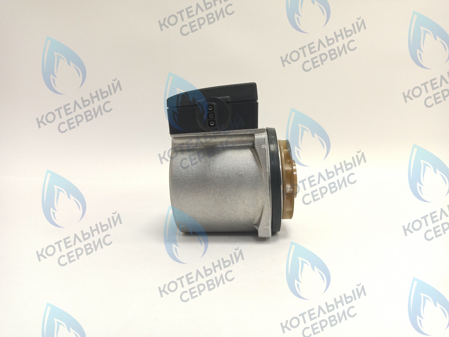 Двигатель насоса GRUNDFOS 15-50 для котла BOSCH 6000/2000 & BUDERUS U072