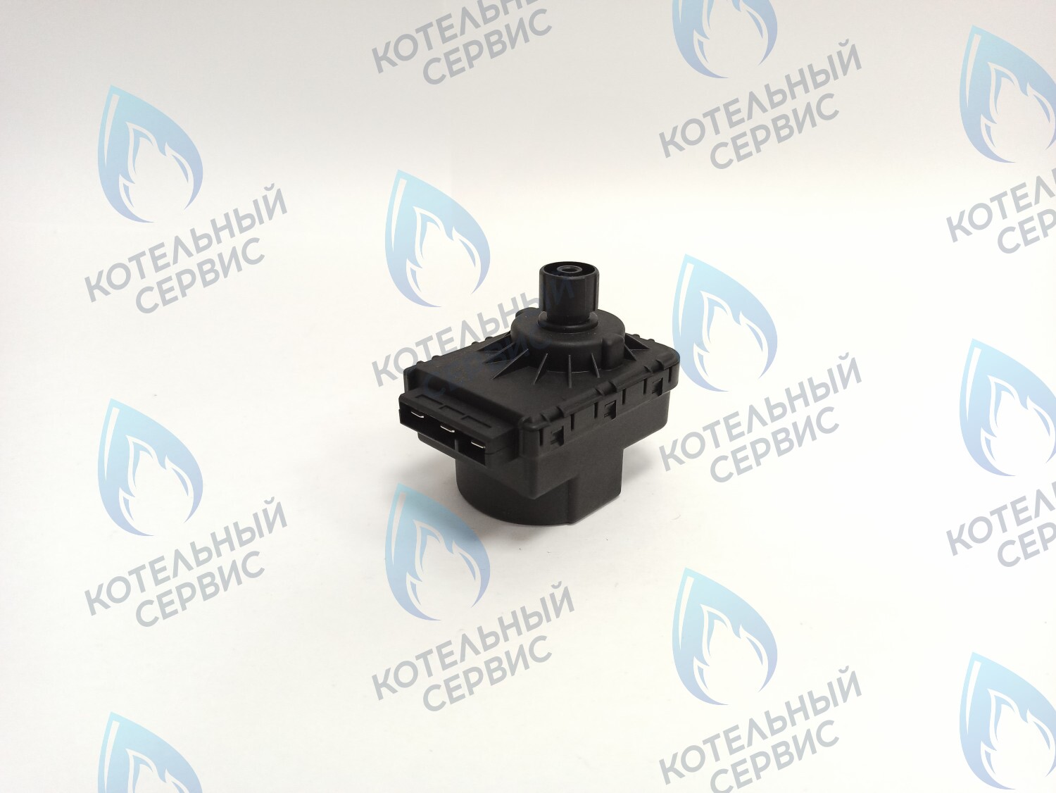 Сервопривод (мотор) трехходового клапана Универсальный 7,5 mm – 220/240V (С) FERROLI, ELSOTHERM, ELECTROLUX, Protherm, GAZECO, POLYKRAFT, ROC, OASIS, HAIER, CHAFFOTEAUX, ARISTON,  MIZUDO, ALPHATHERM, Thermex