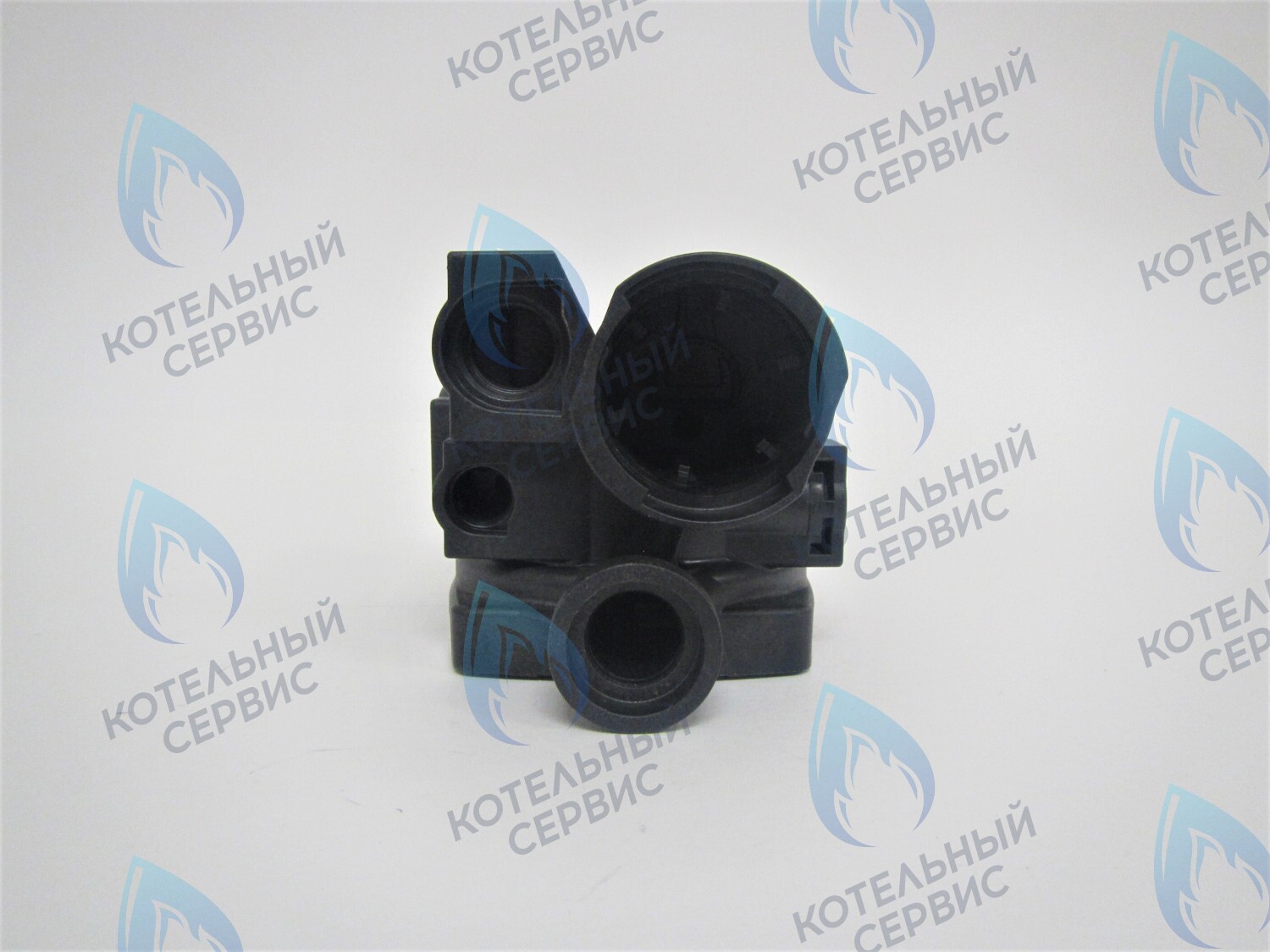 Улитка циркуляционного насоса (отверстие сзади, два справа сбоку) FERROLI под насос GRUNDFOS (G30CCW) (без воздухоотводчика)