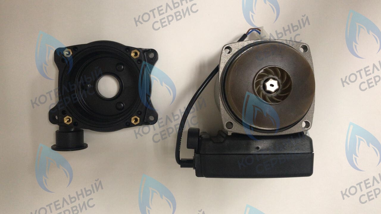 Циркуляционный насос UPER0 15-70 для конденсационного котла De Dietrich MCA 35, (против часовой стрелки) (колесо 72/30мм)