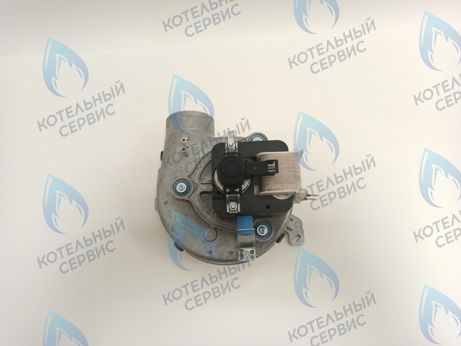 Вентилятор 60W с датчиком холла Viessmann Vitopend 100-W WHEA, Vitopend 222-W WHSA на котлы 24кВт-30кВт (7822865)