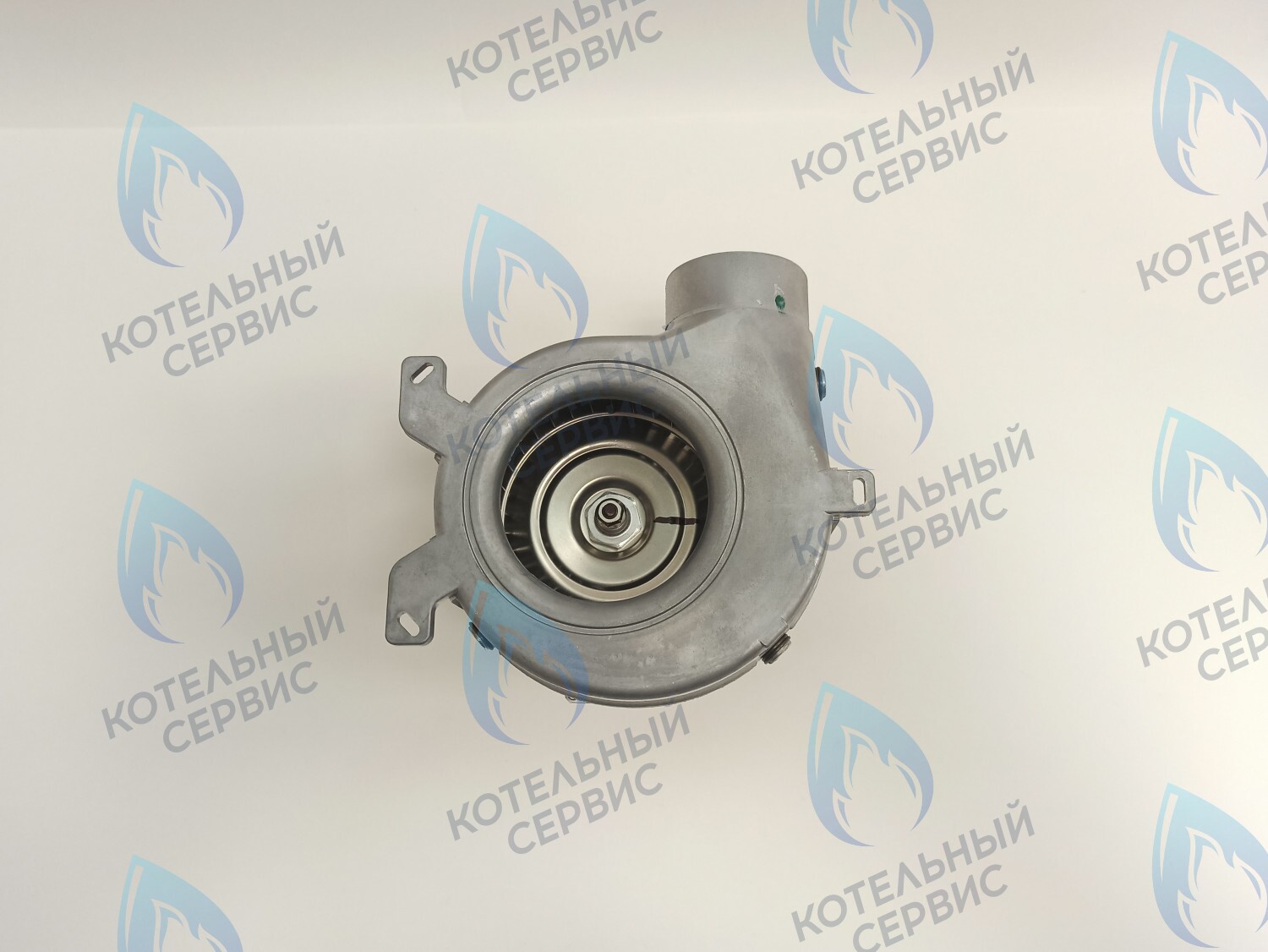 Вентилятор 60W с датчиком холла Viessmann Vitopend 100-W WHEA, Vitopend 222-W WHSA на котлы 24кВт-30кВт (7822865)