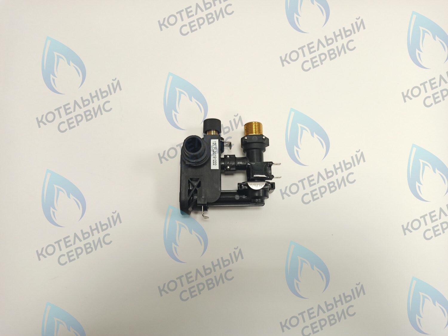 Блок входа воды в сборе FERROLI