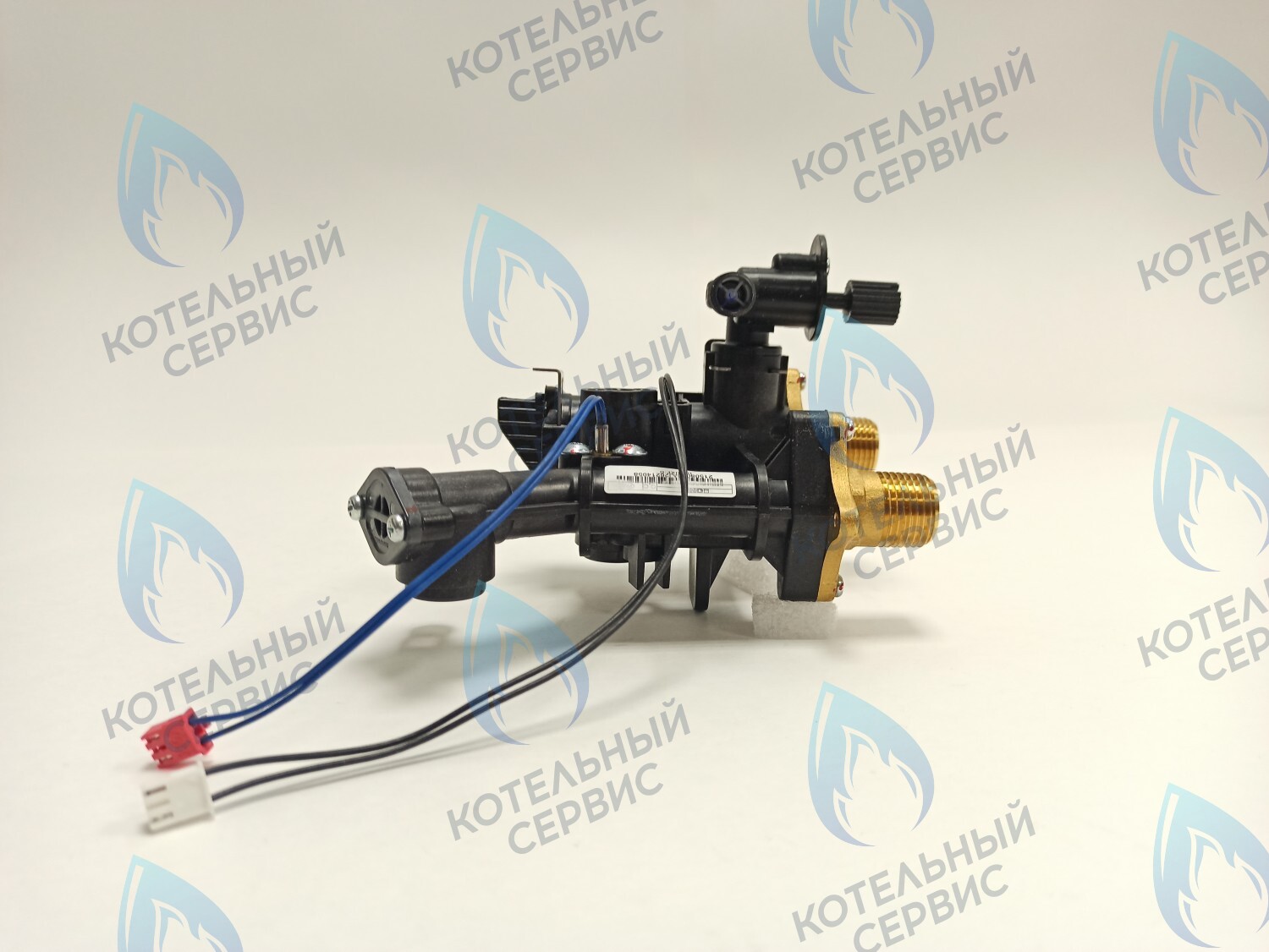 Гидроузел ГВС с датчиком протока, датчиком температуры и краном подпитки DELUXE E/C 35-40k NAVIEN