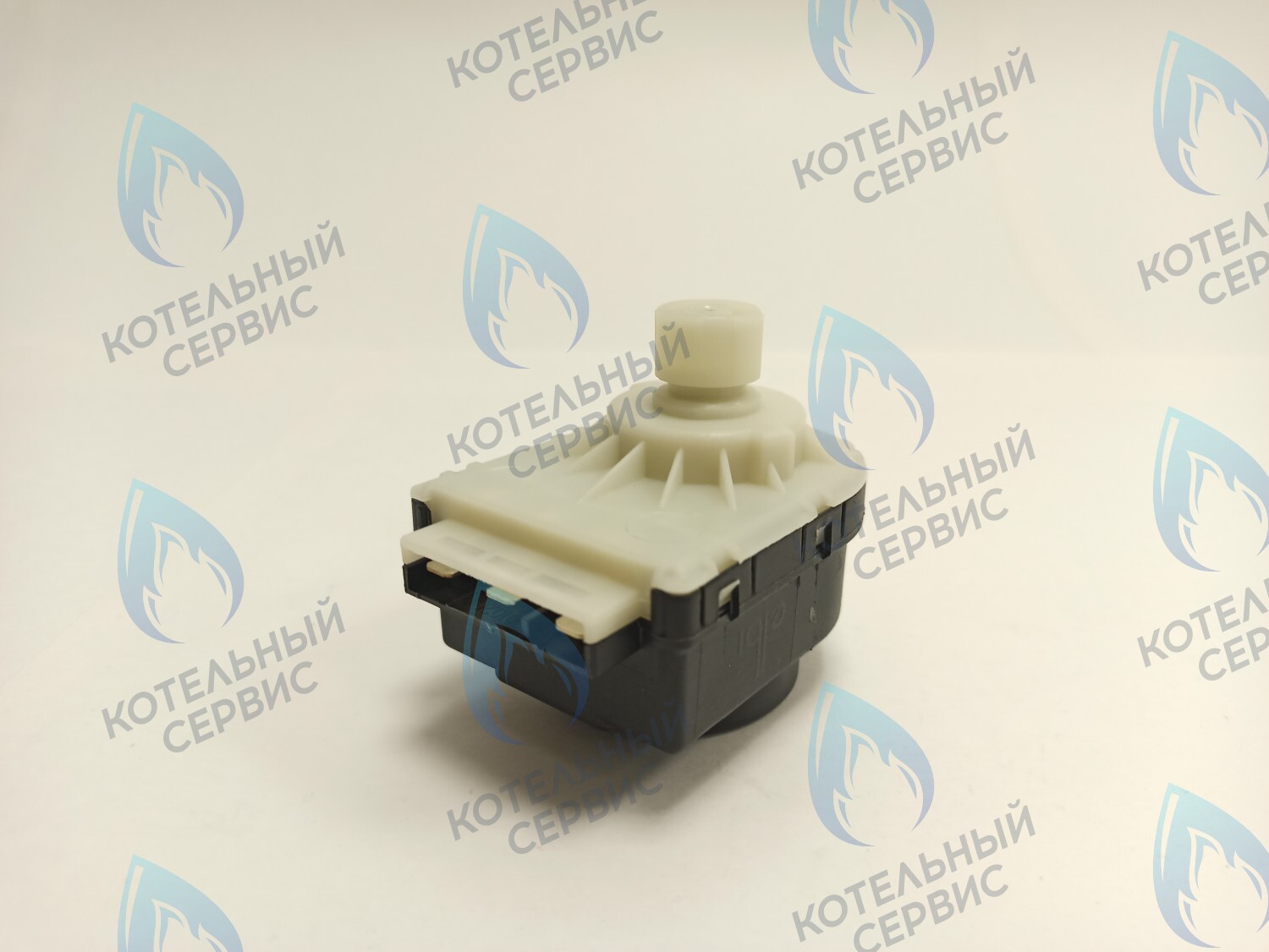 Сервопривод (мотор) трехходового клапана Универсальный 7,5mm – 220/240V (ELBI) FERROLI, PROTHERM , Viessmann, Alpenhoff, ALPHATHERM, ELECTROLUX, ROC, ELSOTHERM, OASIS, POLYKRAFT, HAIER, CHAFFOTEAUX, ARISTON, MIZUDO,Thermex, ITALTHERM