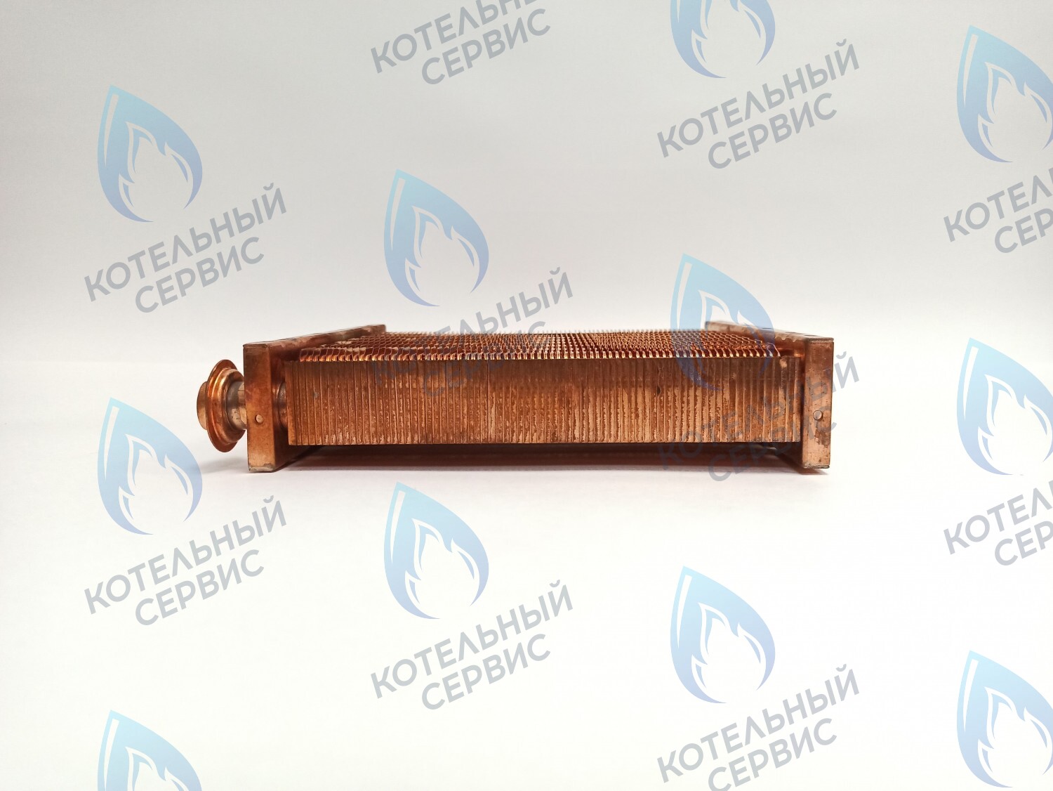 Теплообменник основной (первичный) (МЕДНЫЙ) Navien (с белыми прокладками в комплекте) Deluxe Е 10-24K (30021953A)