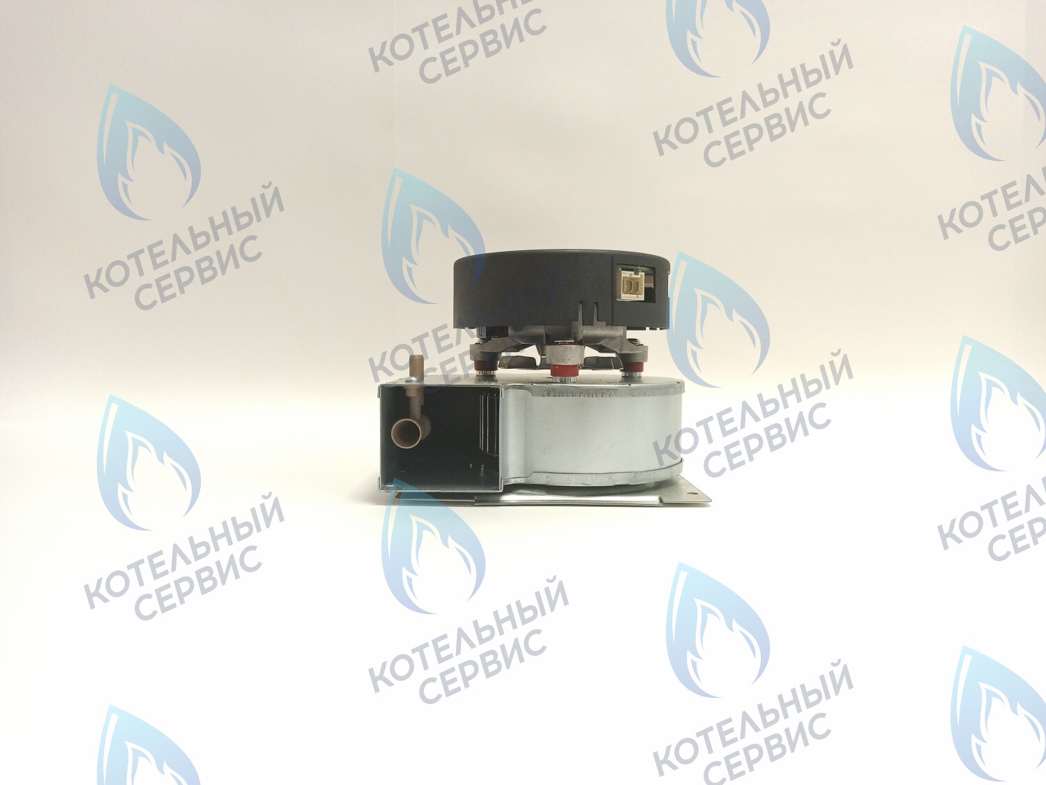 Вентилятор VAILLANT turboTEC 36kW 190262 (в комплекте с монтажной пластиной)