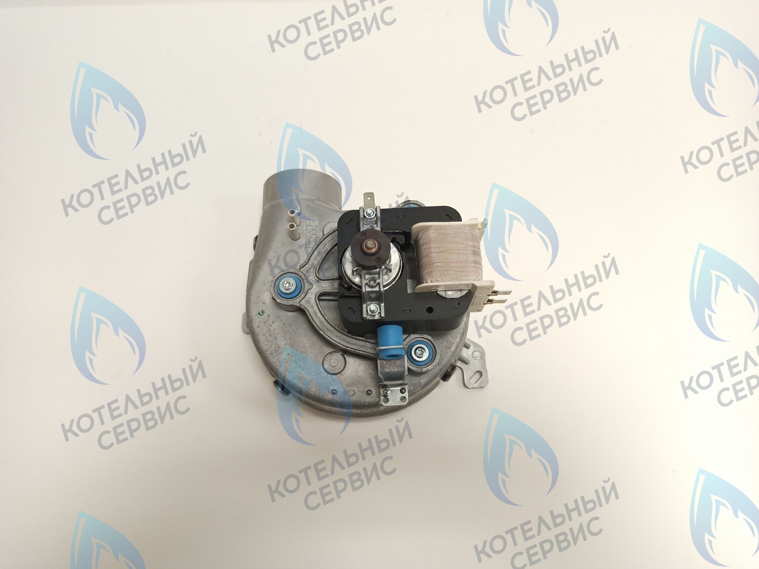 Вентилятор 60W  Viessmann Vitopend 100 на котлы 24кВт-30кВт (7858291, 7829879)