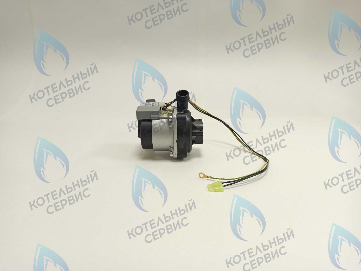 Насос циркуляционный 5м для MASTER GAS SEOUL 11-24 (2050118, 2050130), DAESUNG A16-24 (52050118, 52050130), ARDERIA 2.13-20, CELTIC-DS 3.13-3.20 (2050118, 2050130)